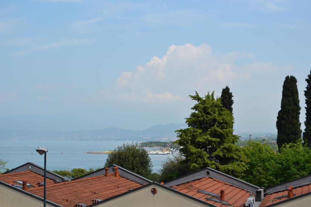 Hotel Dori Peschiera del Garda Esterno foto