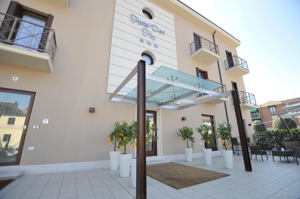Hotel Dori Peschiera del Garda Esterno foto
