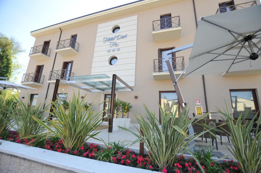 Hotel Dori Peschiera del Garda Esterno foto