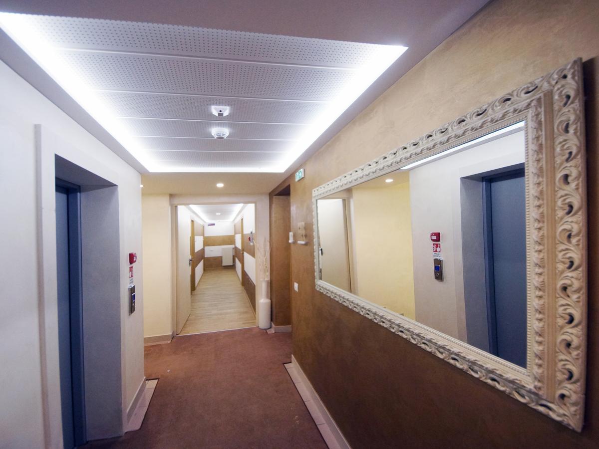 Hotel Dori Peschiera del Garda Esterno foto