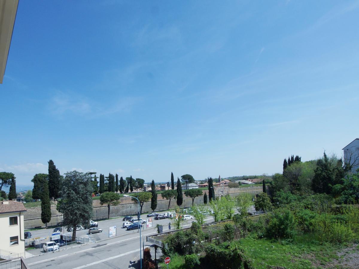 Hotel Dori Peschiera del Garda Esterno foto
